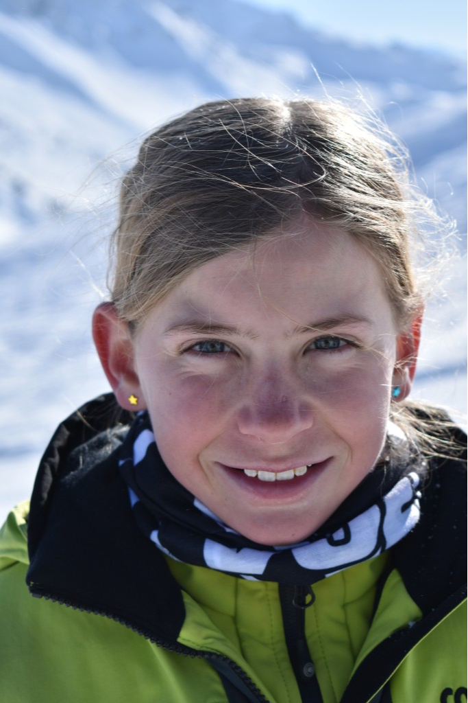 Zélie sans casque.JPG
